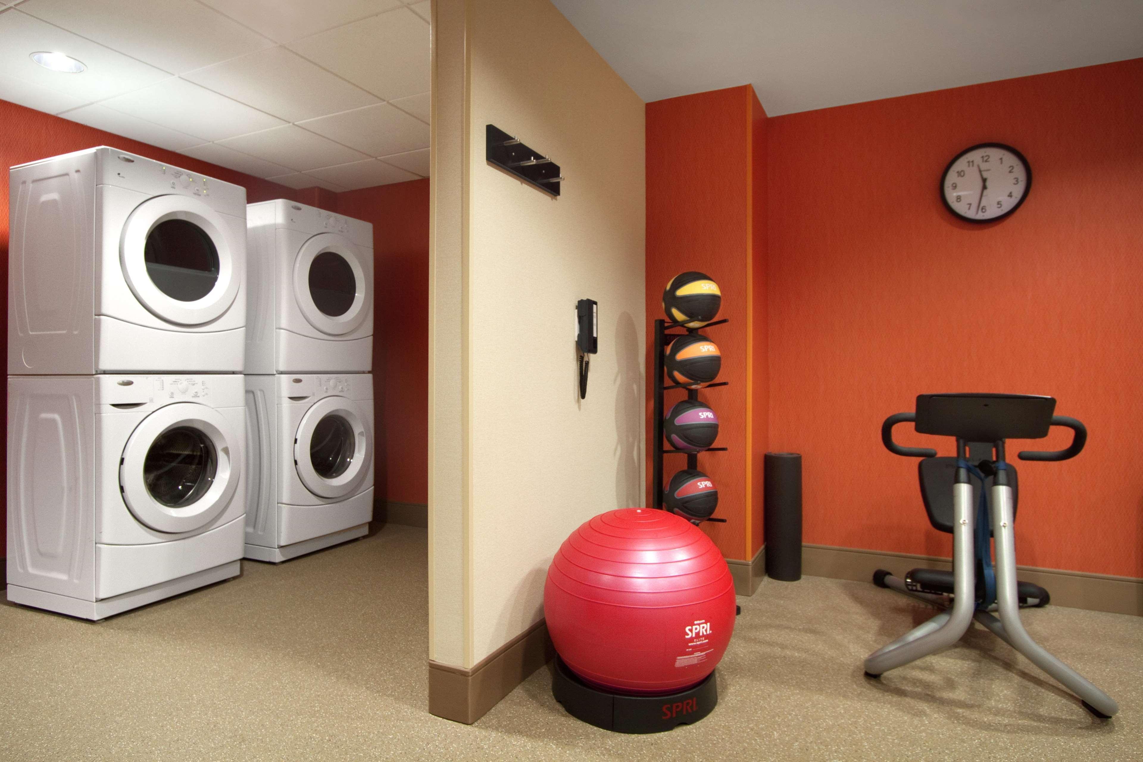 Comfort Inn & Suites Baltimore Buitenkant foto
